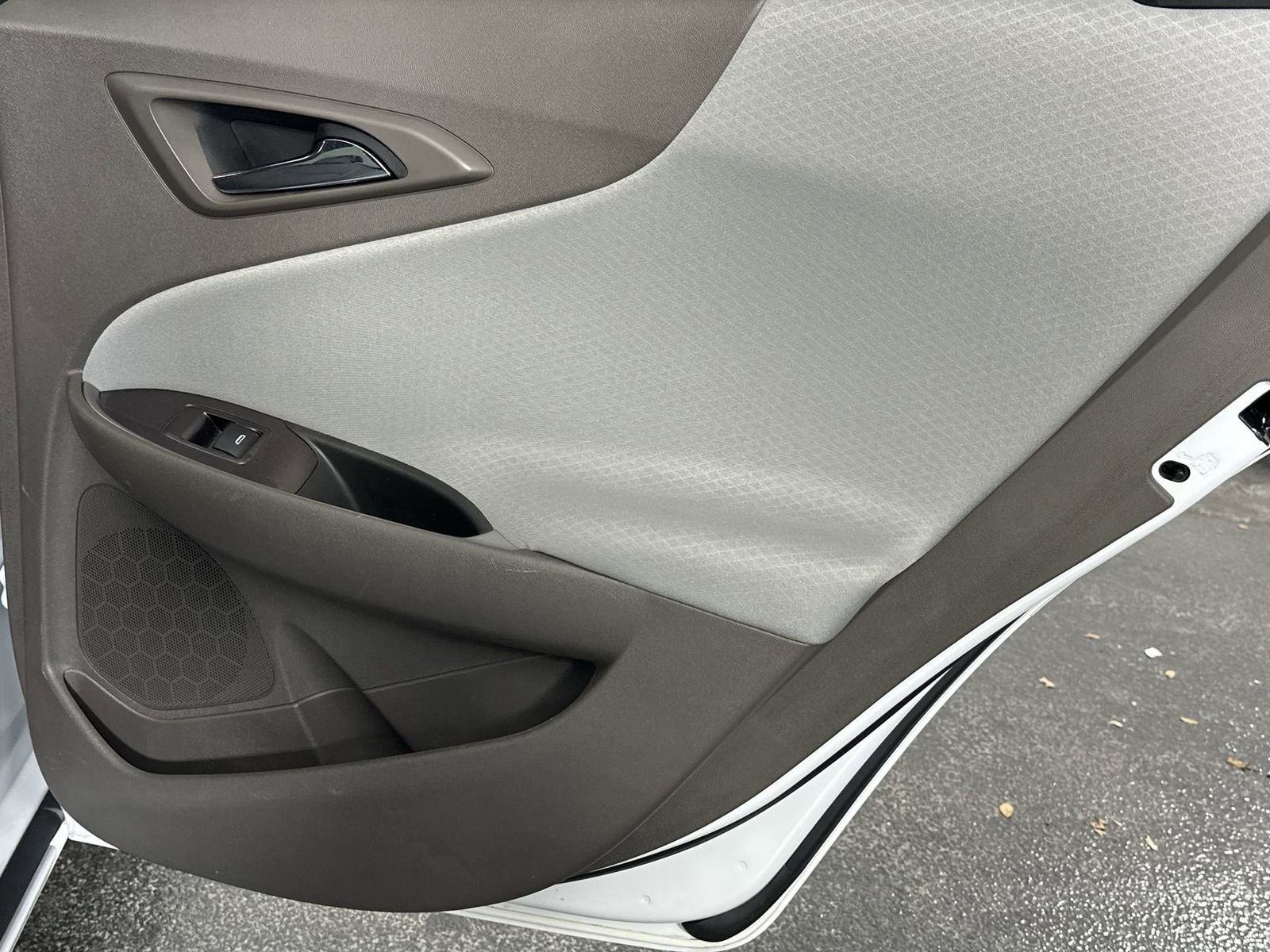 Used 2021 Chevrolet Malibu LS image 36