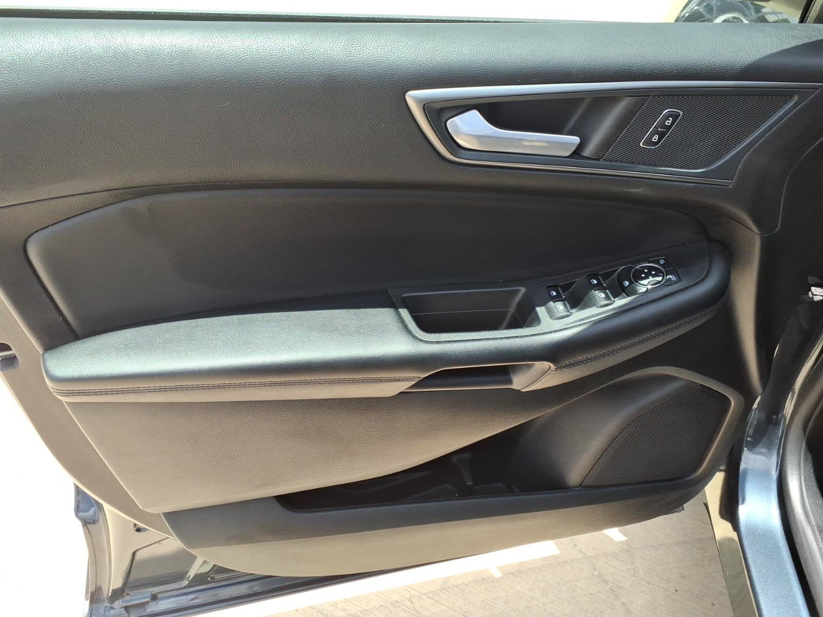 Used 2024 Ford Edge SE AWD/4WD image 17