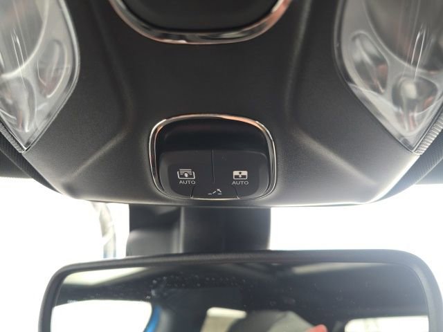 New 2026 Jeep Compass Limited w/ Sun, Sound & Navigation Group AWD/4WD image 24