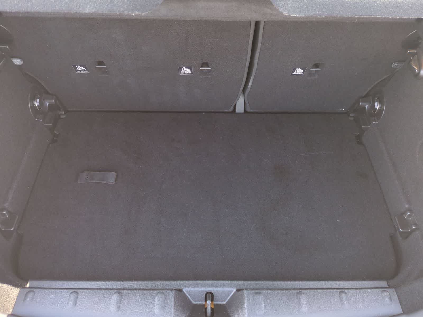 Used 2015 MINI Cooper 4-Door Hardtop FWD image 34