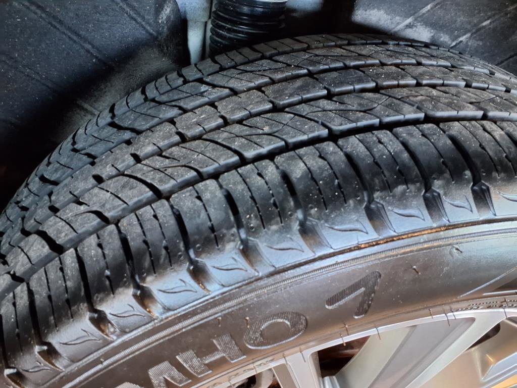 Used 2019 Hyundai Santa Fe Limited image 10