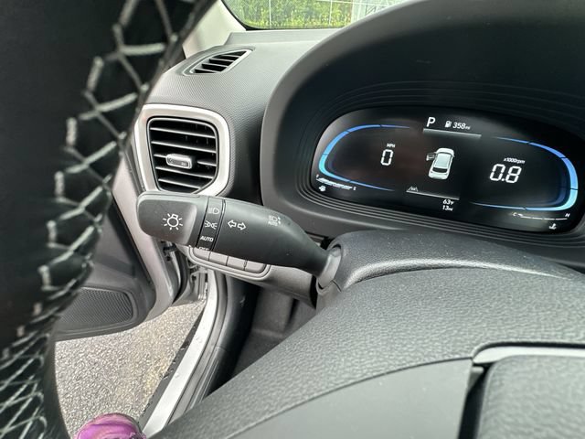 New 2026 Hyundai Venue SEL FWD image 33
