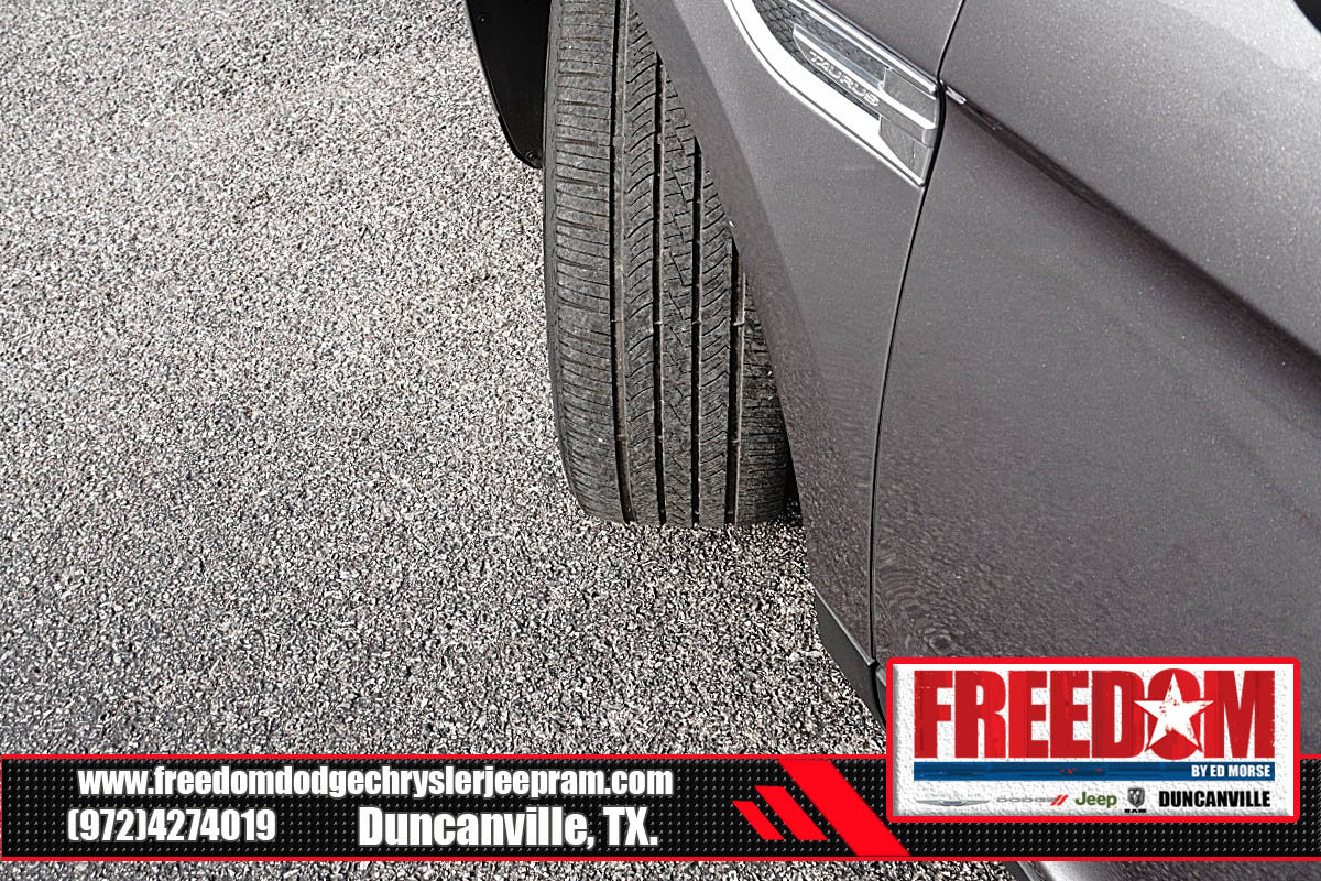 Used 2014 Ford Taurus SEL w/ Equipment Group 201A FWD image 44