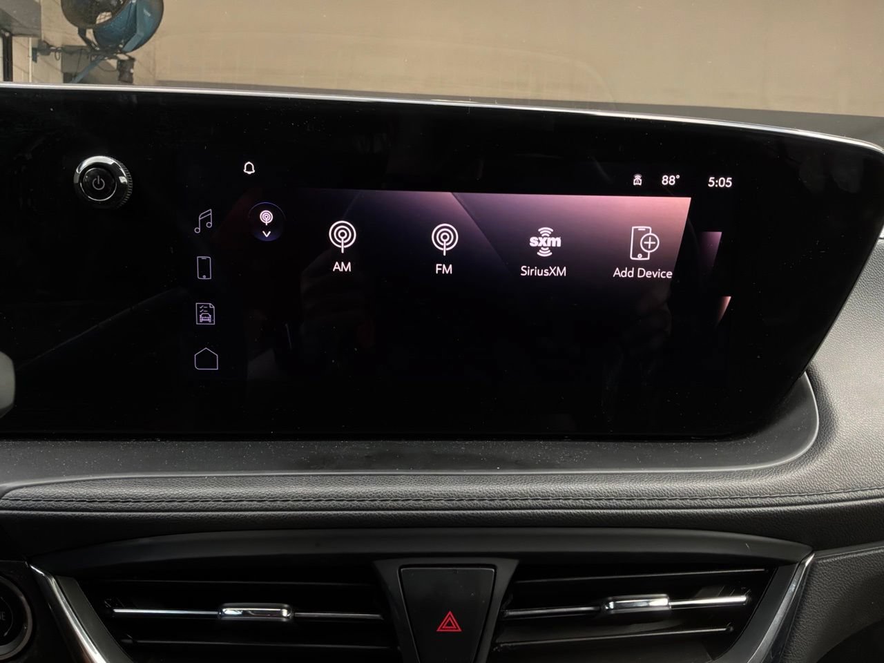 Used 2025 Buick Encore GX Preferred AWD/4WD image 29
