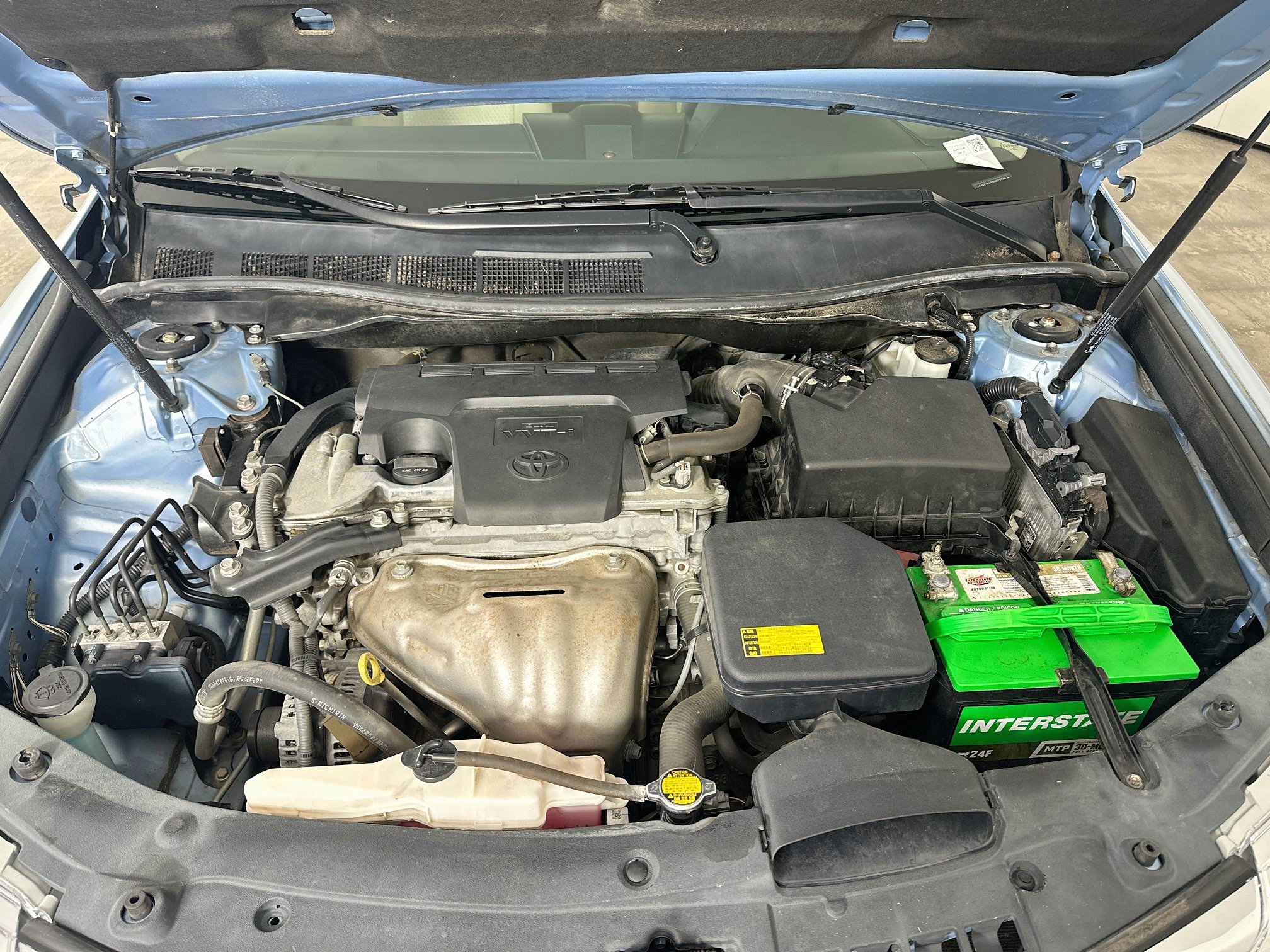 Used 2013 Toyota Camry LE FWD image 30