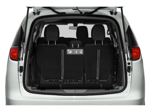Certified 2020 Chrysler Voyager Lxi FWD image 11