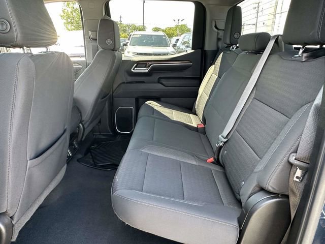 Used 2022 Chevrolet Silverado 1500 LT AWD/4WD image 19
