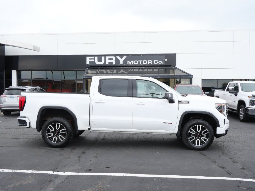 Certified 2024 GMC Sierra 1500 AT4 w/ AT4 Preferred Package AWD/4WD image 1