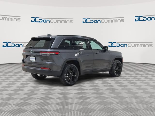New 2026 Jeep Grand Cherokee Limited w/ Limited Altitude Package AWD/4WD image 8