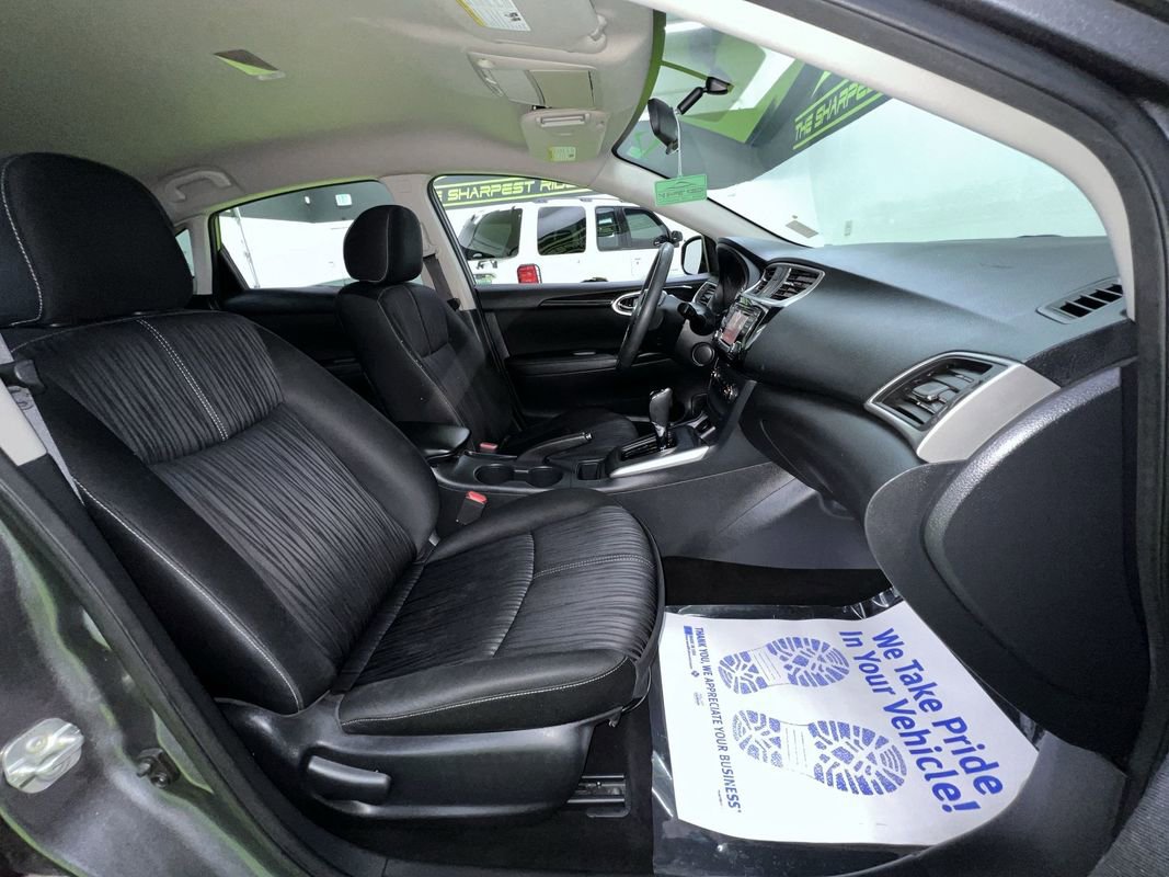 Used 2017 Nissan Sentra SV FWD image 28