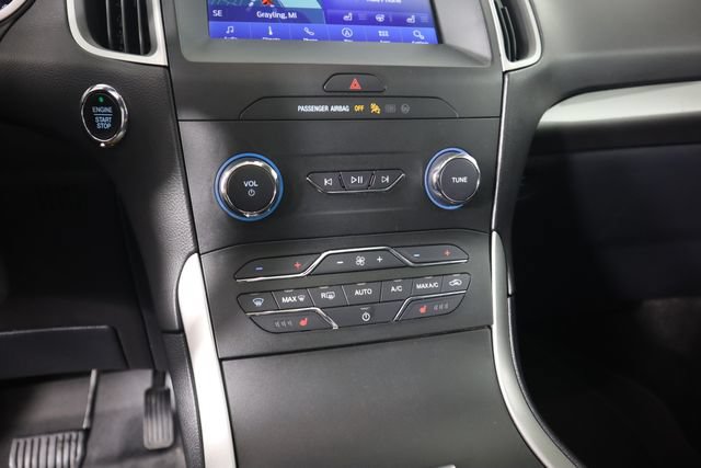 Used 2020 Ford Edge SEL w/ Convenience Package AWD/4WD image 40