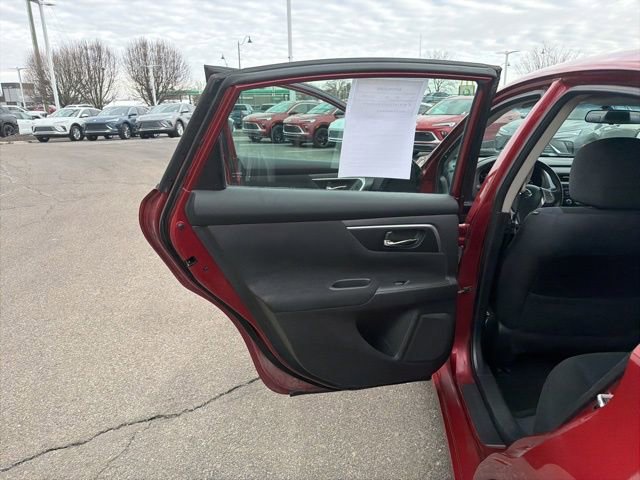 Used 2015 Nissan Altima 2.5 S w/ Power Driver Seat Package image 23