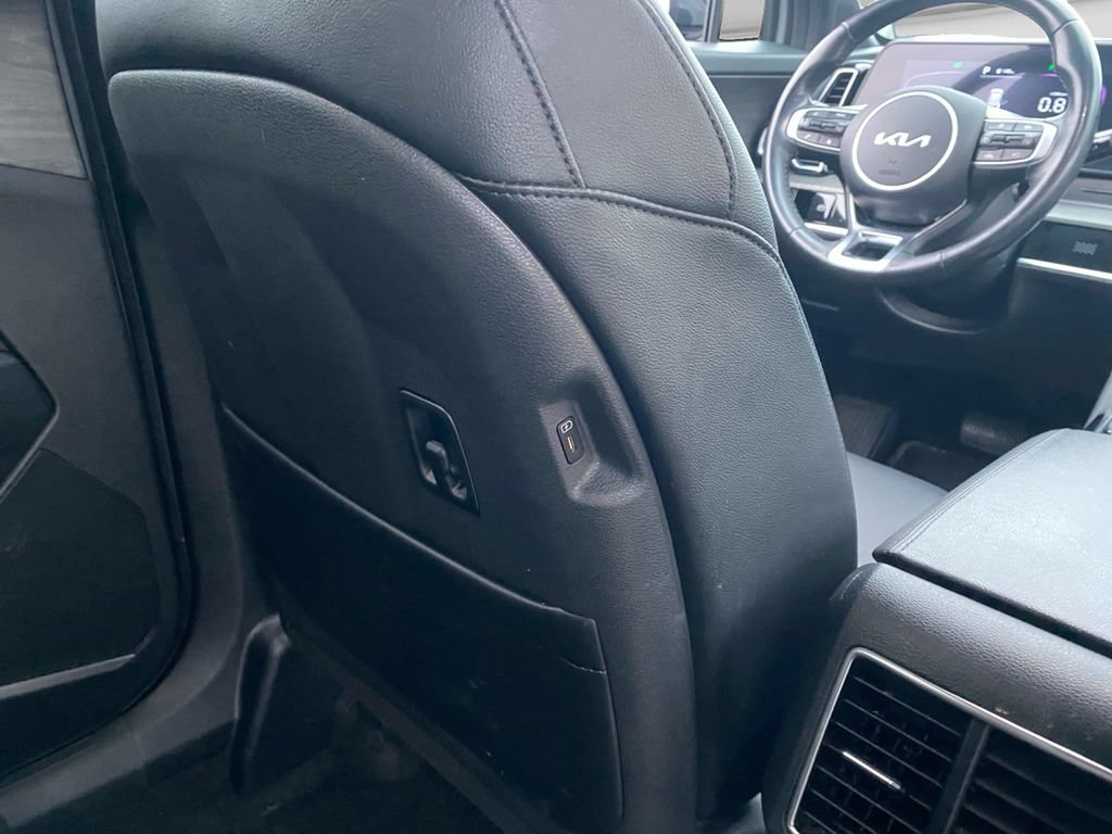 Used 2025 Kia Sportage X-Line w/ Premium Package AWD/4WD image 7