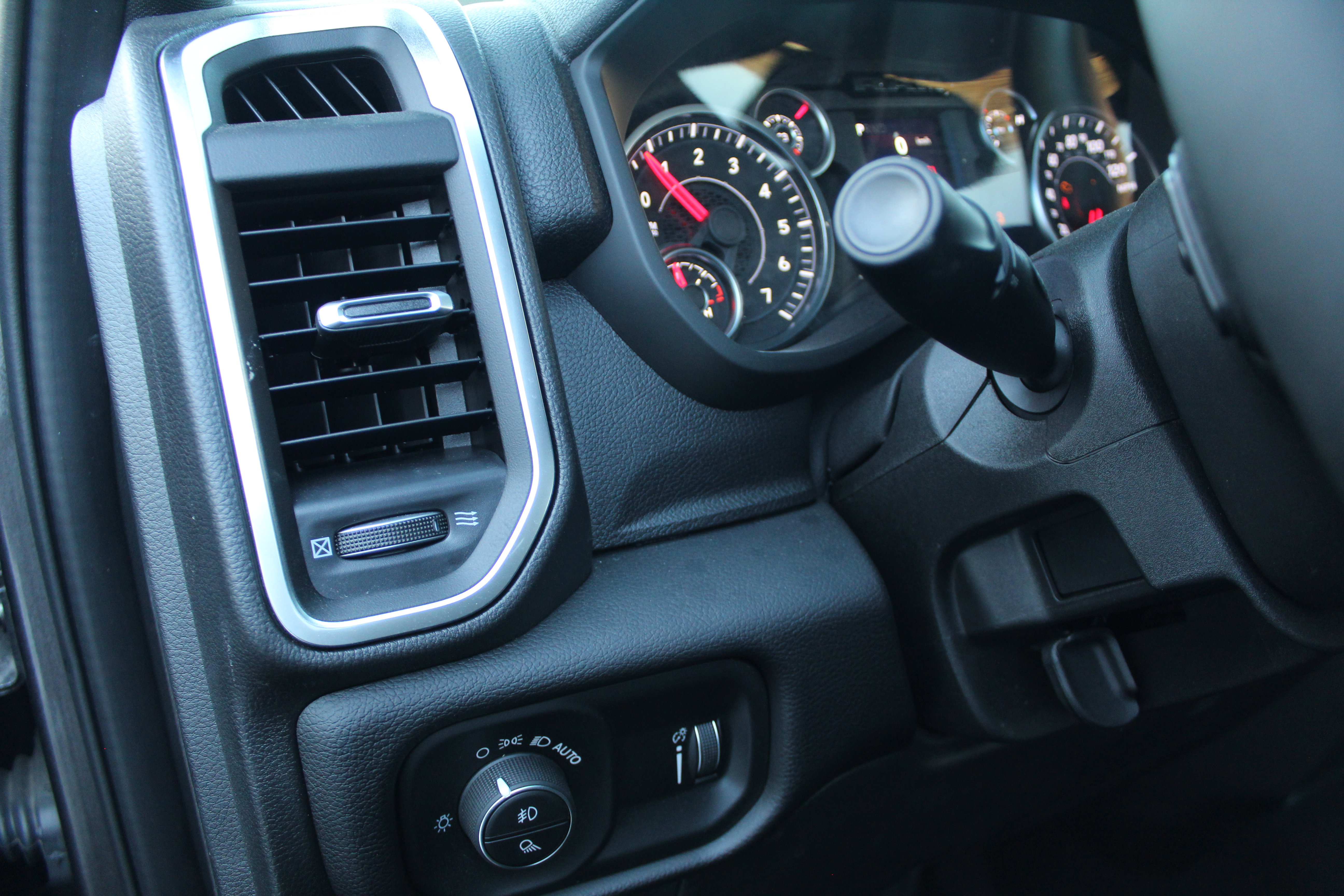 Used 2025 RAM 2500 Big Horn image 8