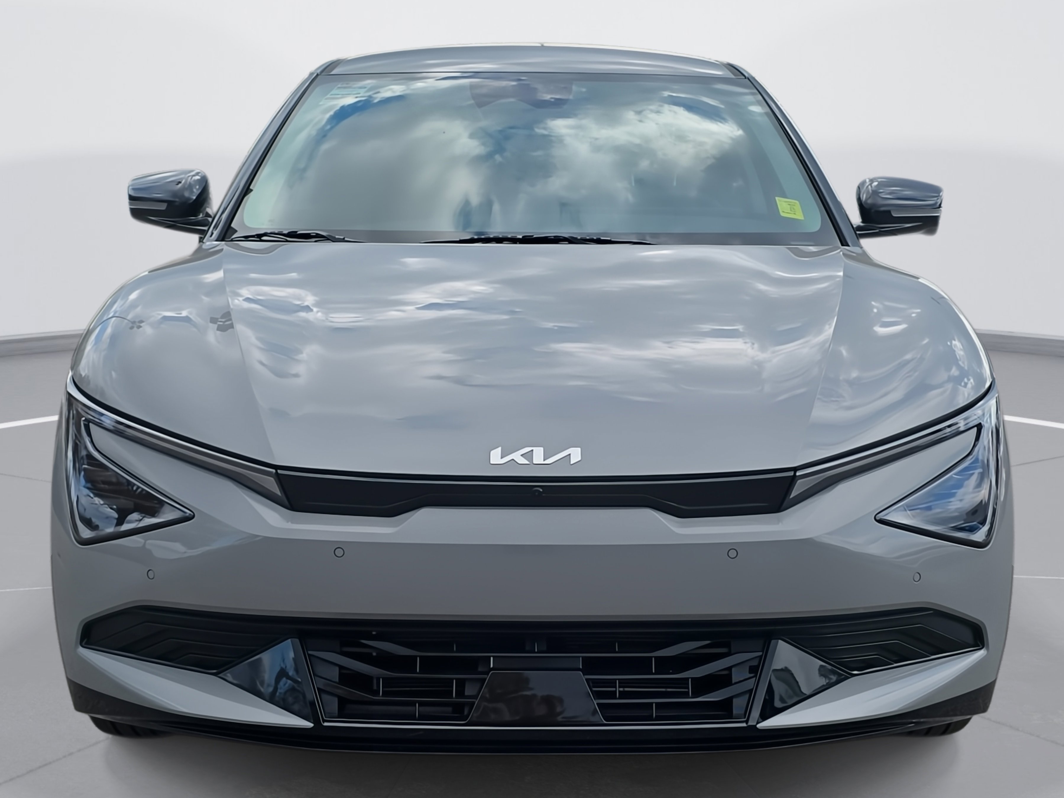 New 2025 Kia EV6 Wind image 2