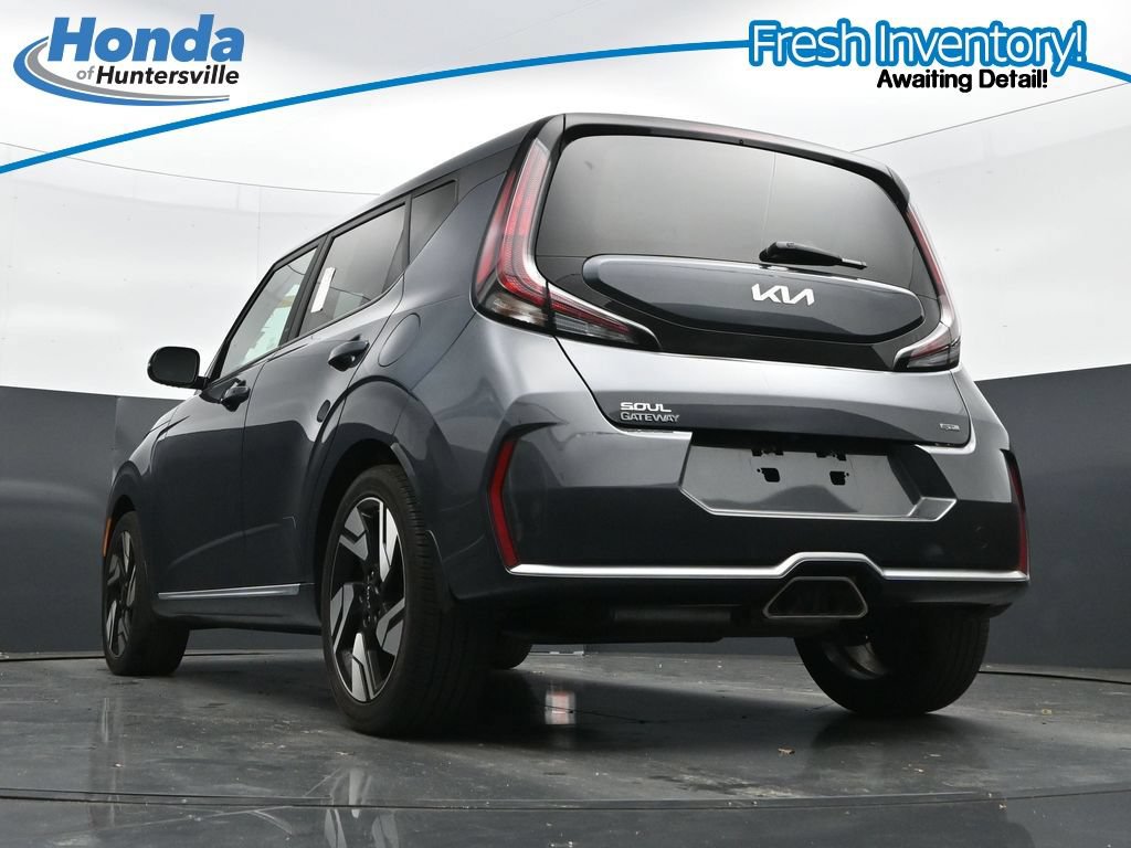 Used 2023 Kia Soul GT-Line FWD image 39