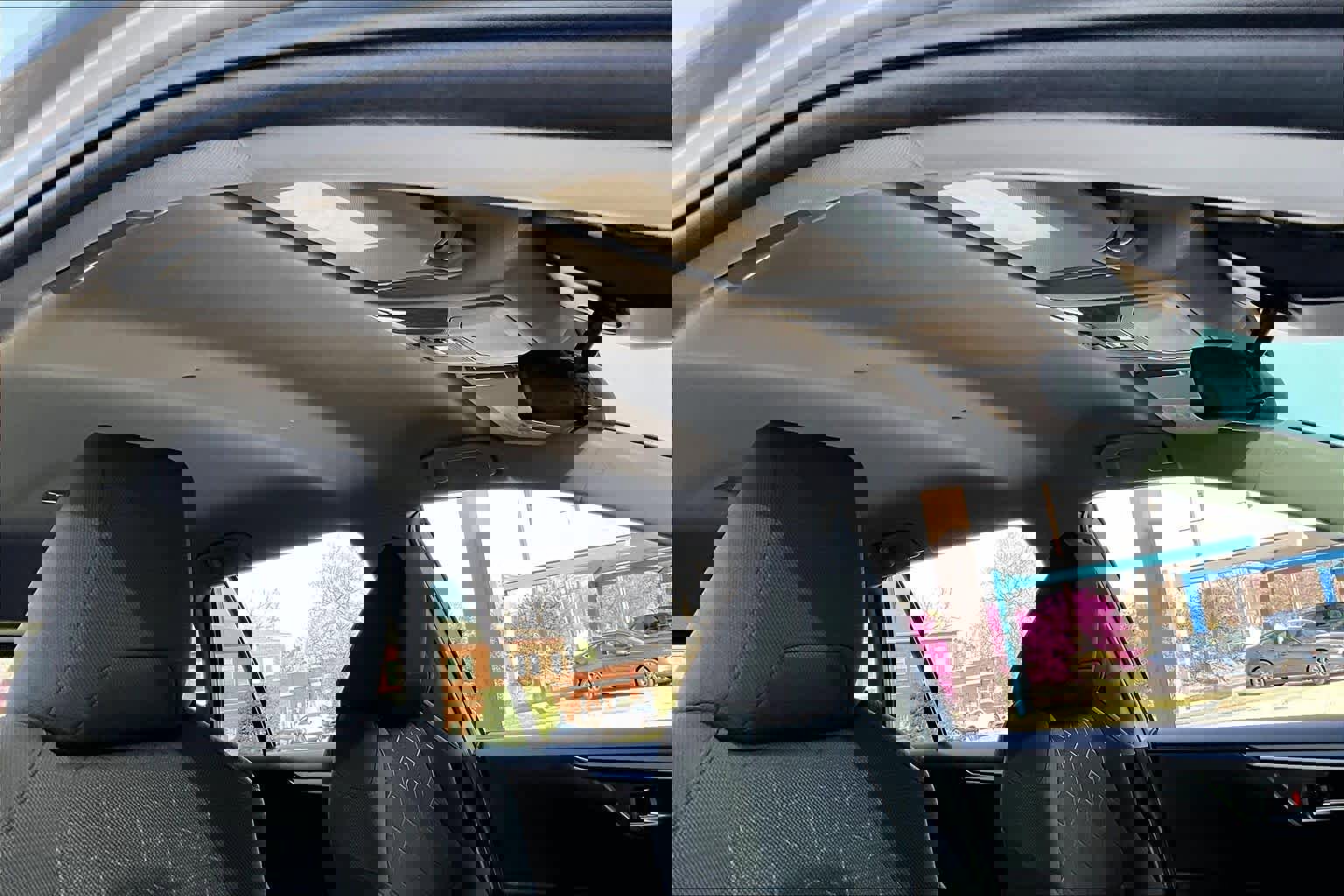 Used 2020 Toyota RAV4 XLE image 14