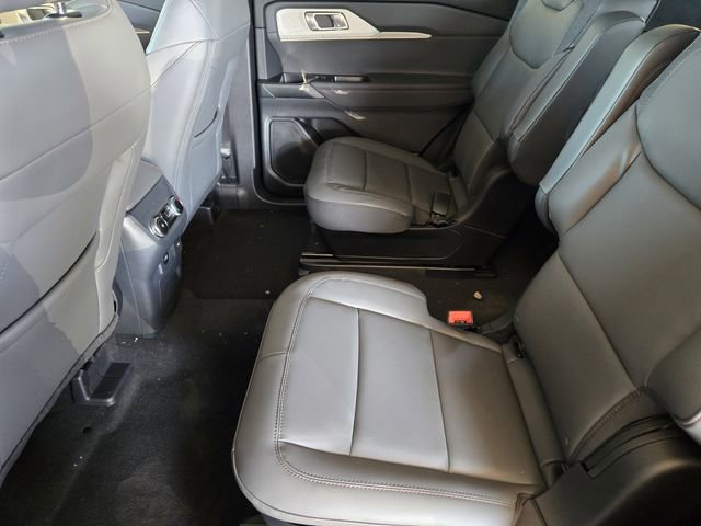 New 2026 Ford Explorer Active w/ Active Comfort Package image 21