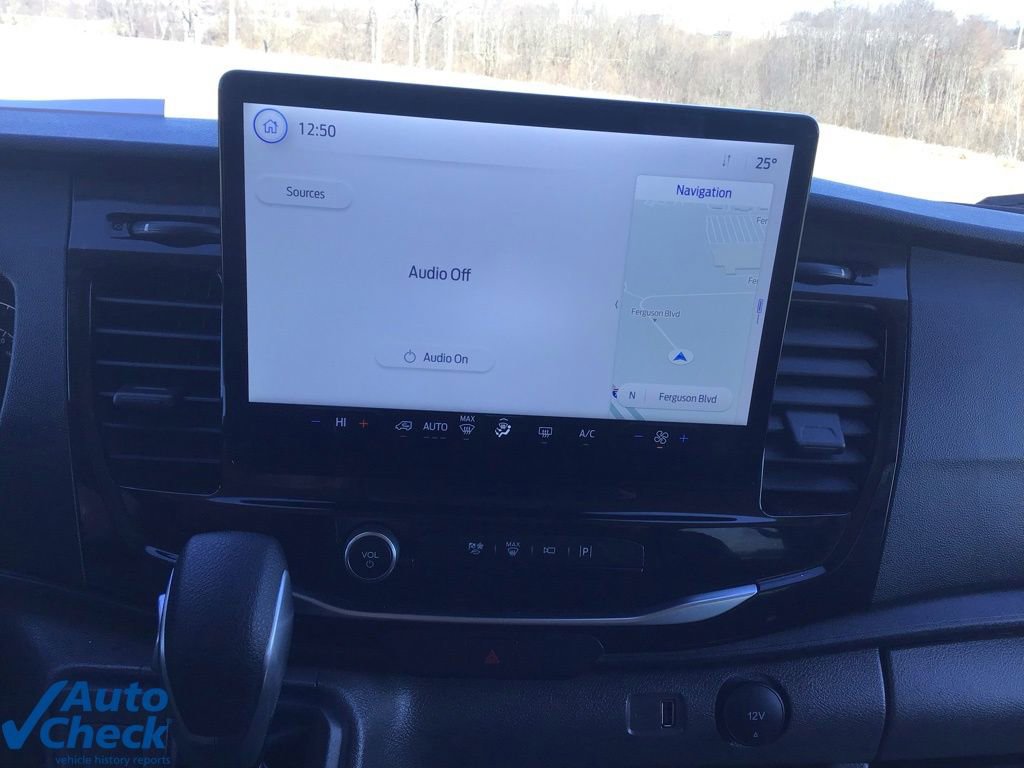 Used 2023 Ford Transit 350 148 Low Roof Wagon image 33