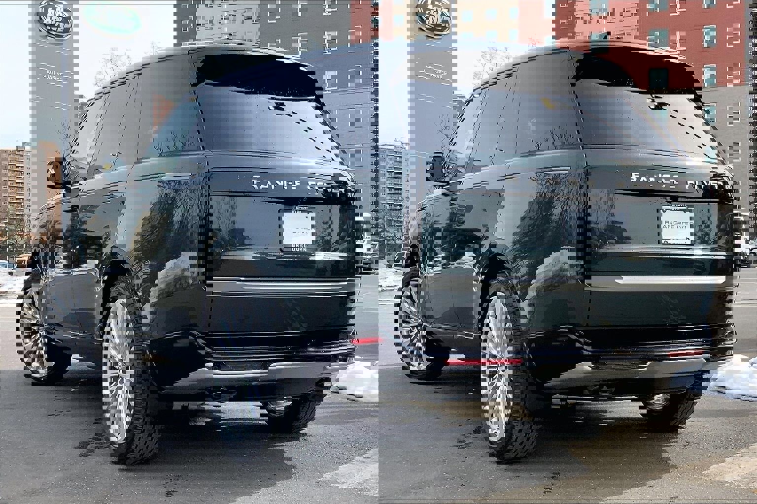 New 2026 Land Rover Range Rover SE image 12