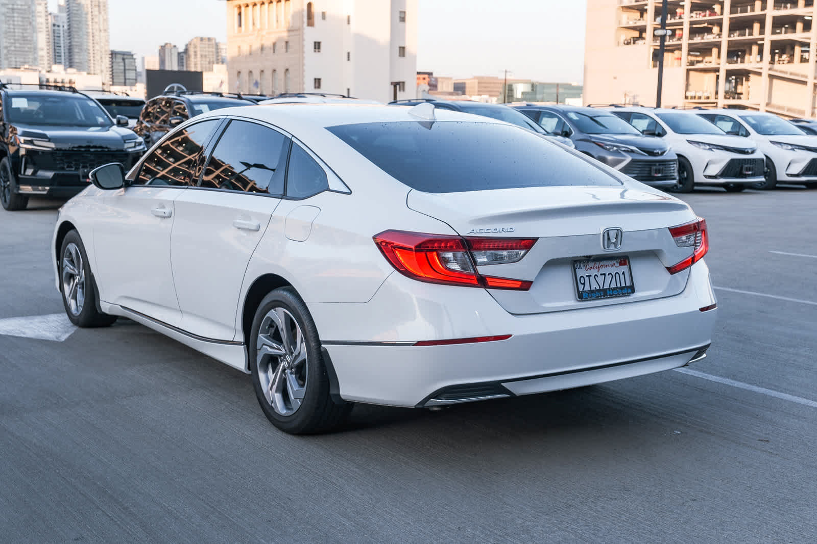 Used 2020 Honda Accord EX-L image 6