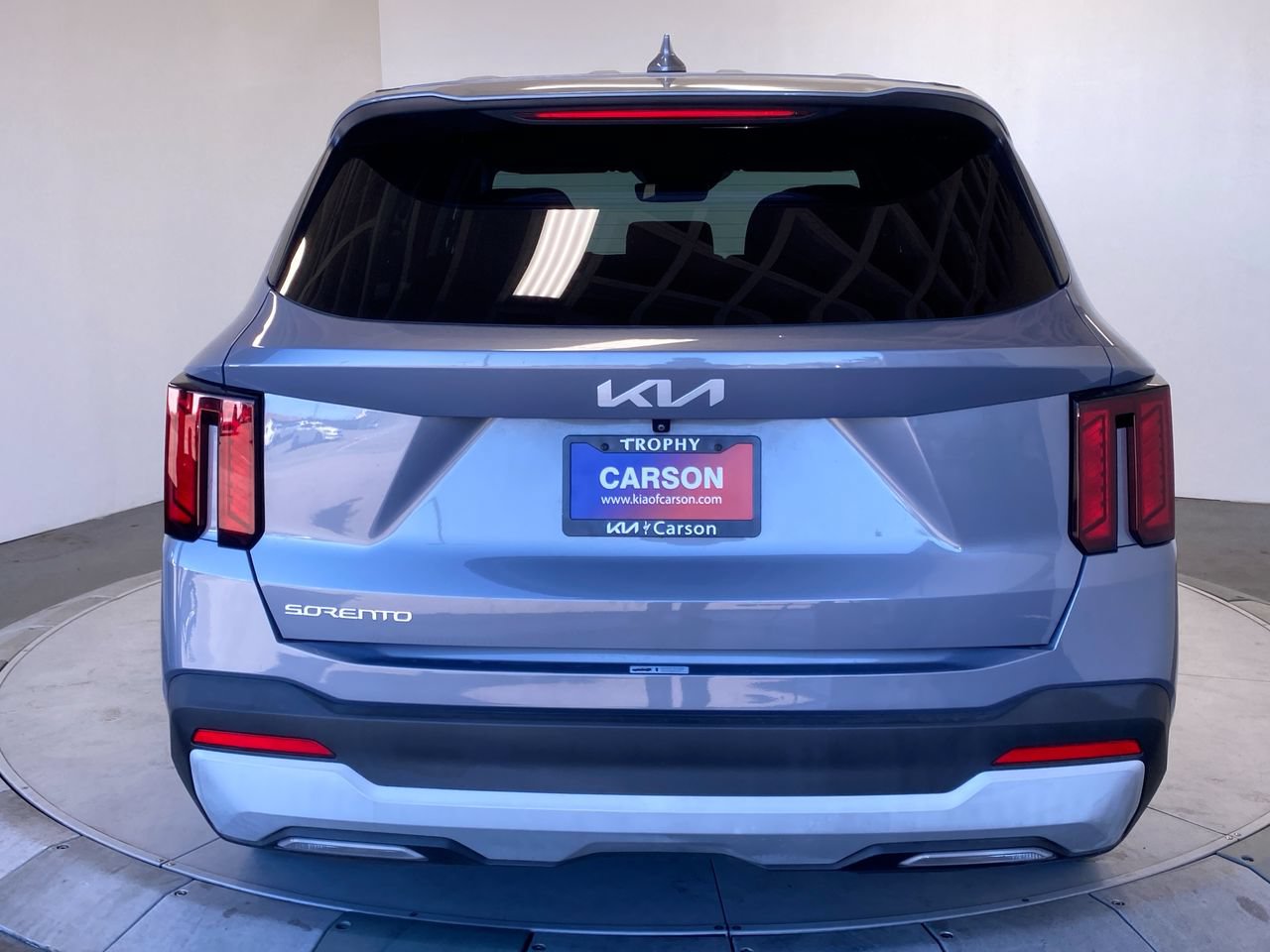 Certified 2024 Kia Sorento LX FWD image 4