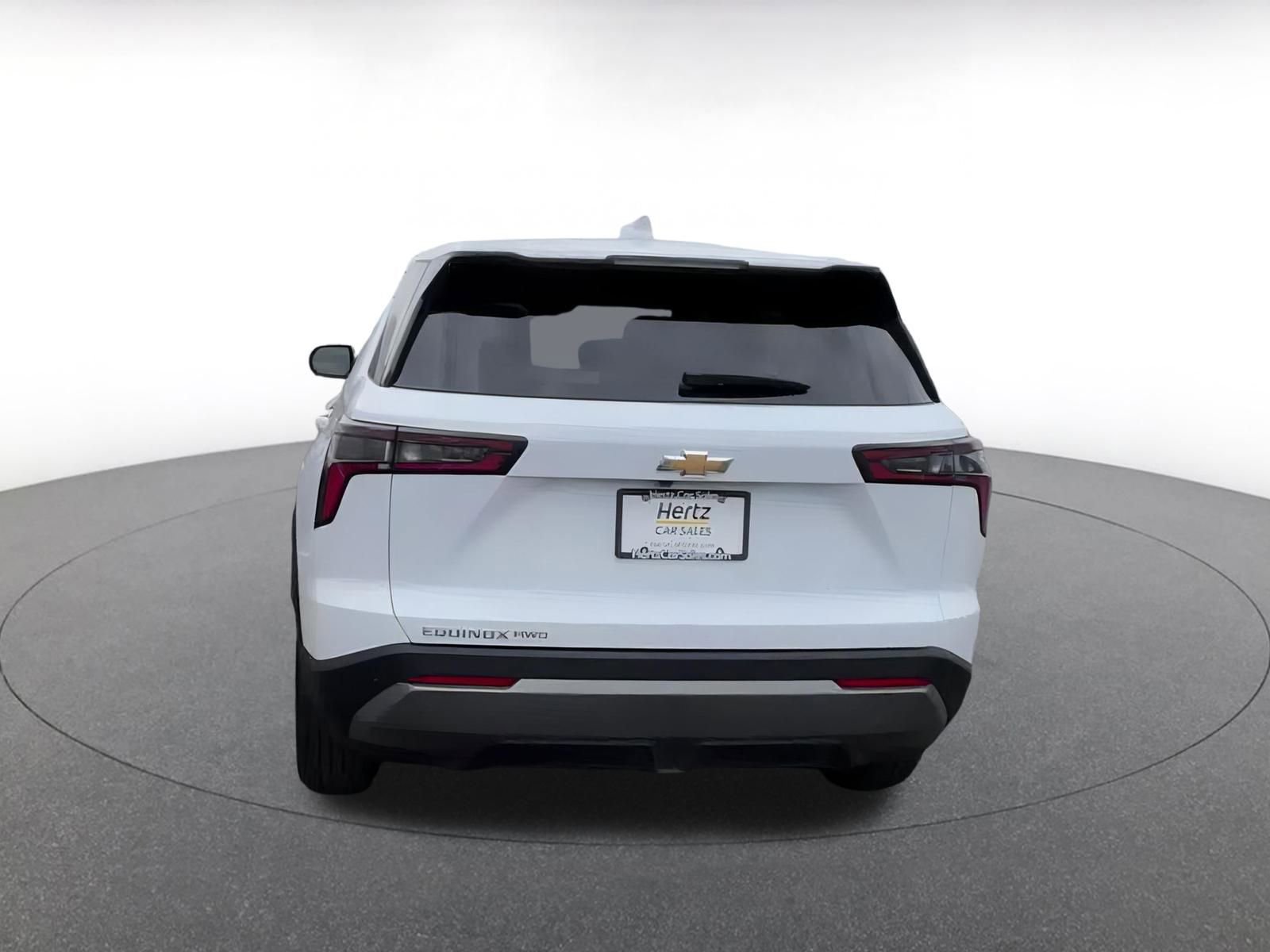 Used 2025 Chevrolet Equinox LT image 12