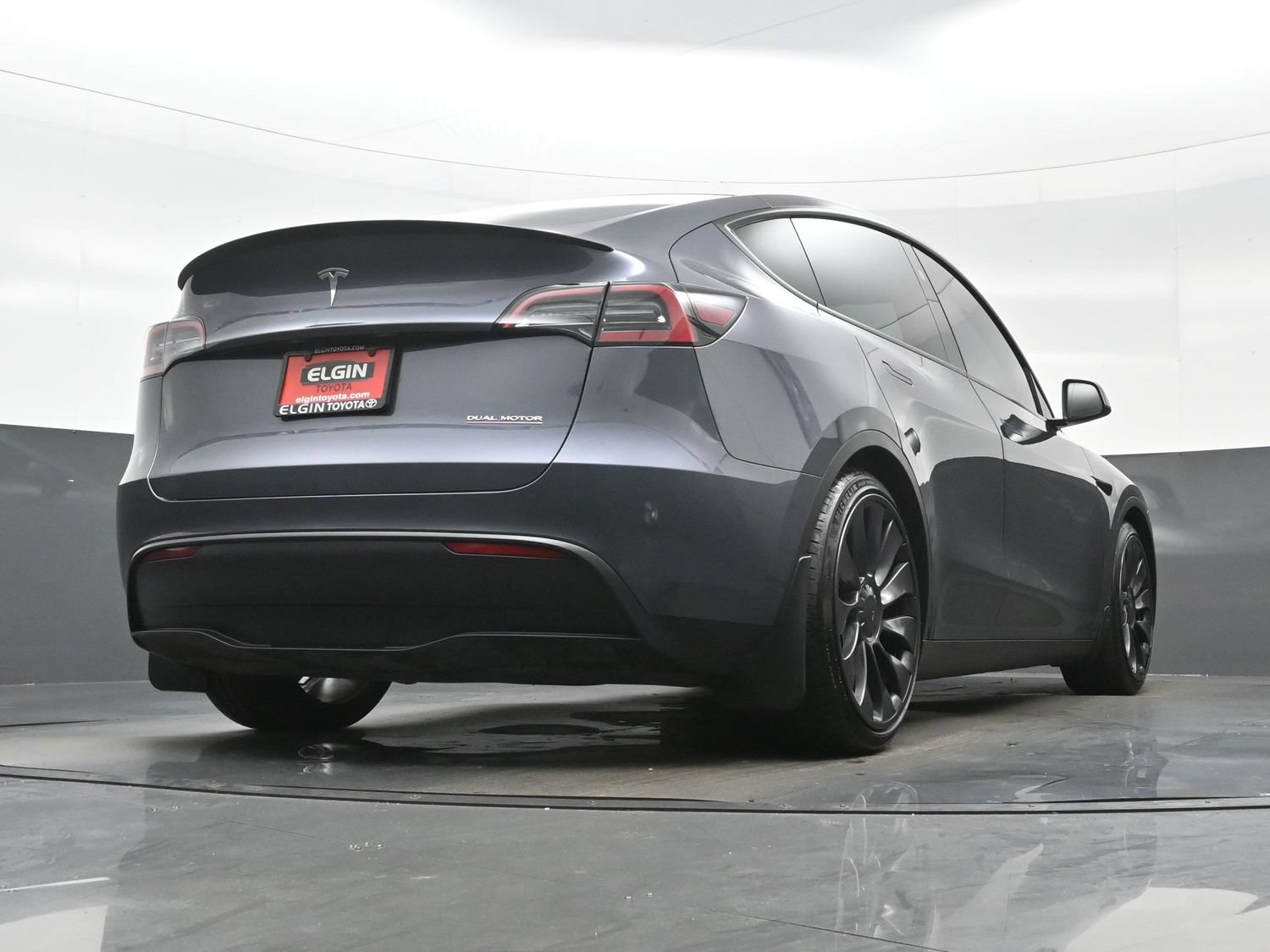 Used 2023 Tesla Model Y Performance AWD/4WD image 30
