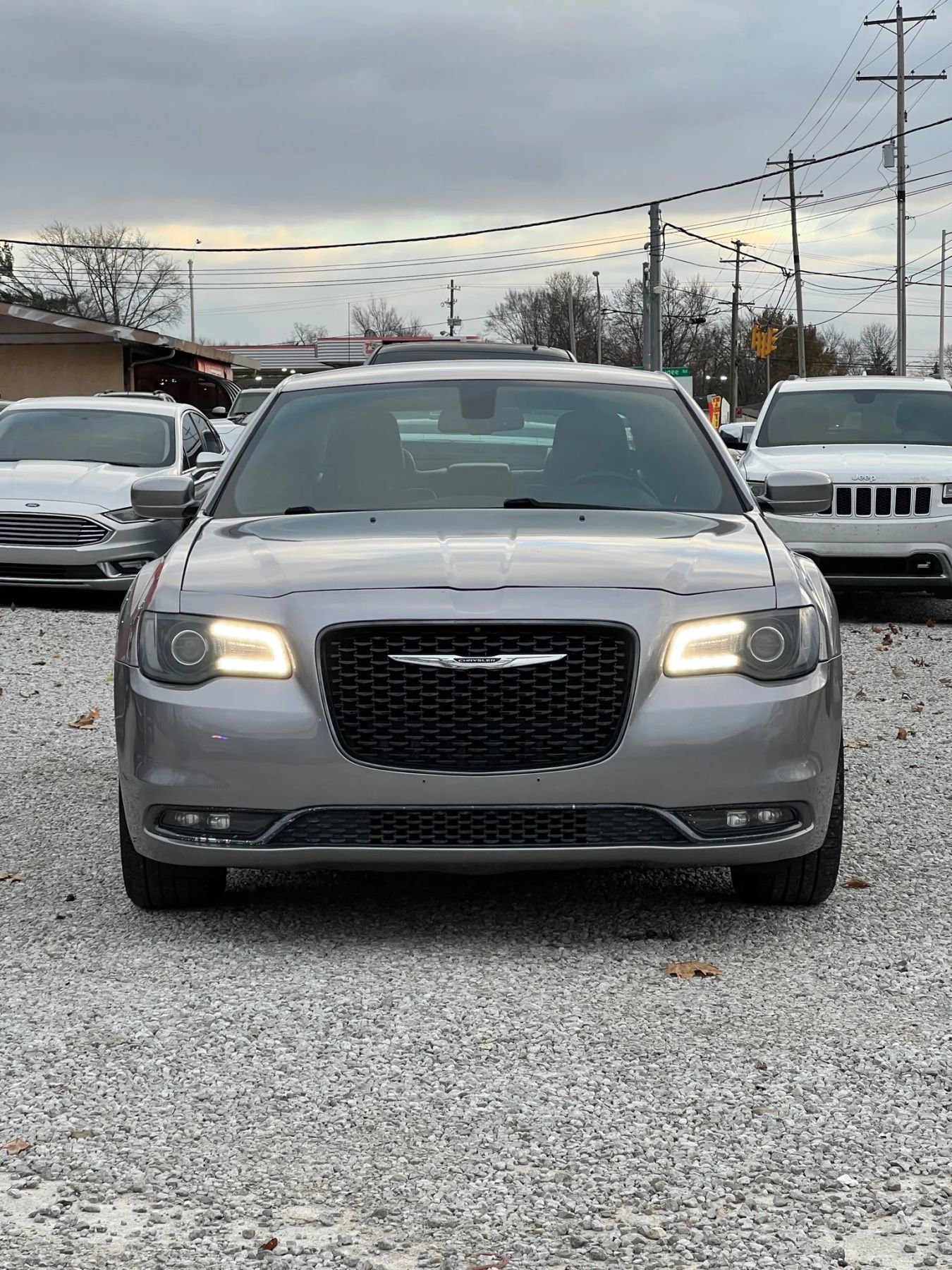Used 2018 Chrysler 300 S image 2