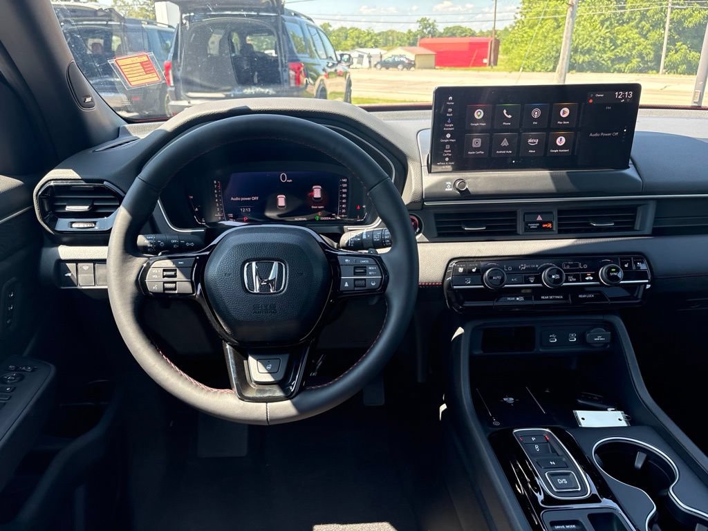 New 2026 Honda Pilot Black Edition image 9