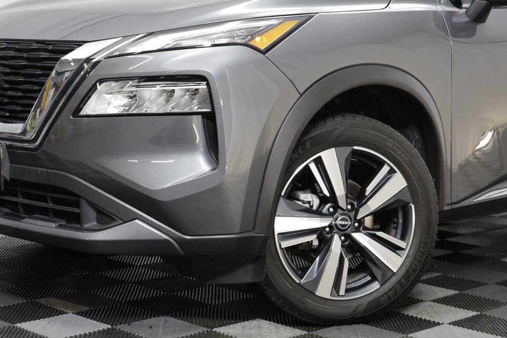 Used 2023 Nissan Rogue SL AWD/4WD image 3