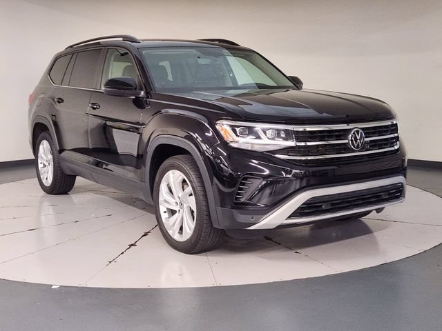 Used 2023 Volkswagen Atlas SE w/ Panoramic Sunroof Package FWD image 7