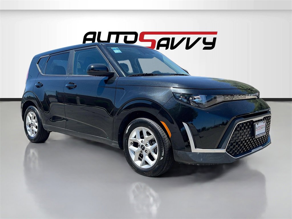 Used 2023 Kia Soul LX w/ LX Technology Package