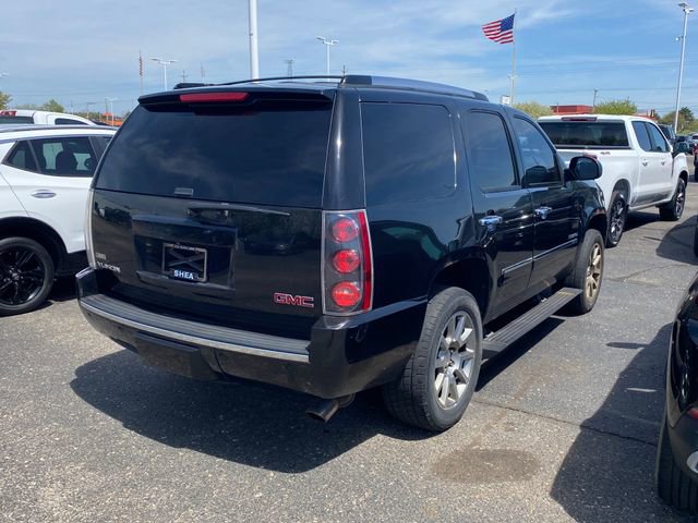 Used 2012 GMC Yukon Denali AWD/4WD image 2
