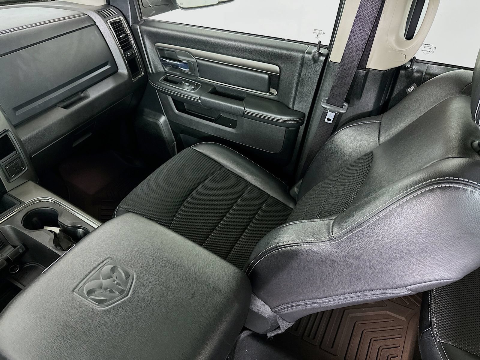 Used 2017 RAM 1500 Sport AWD/4WD image 24