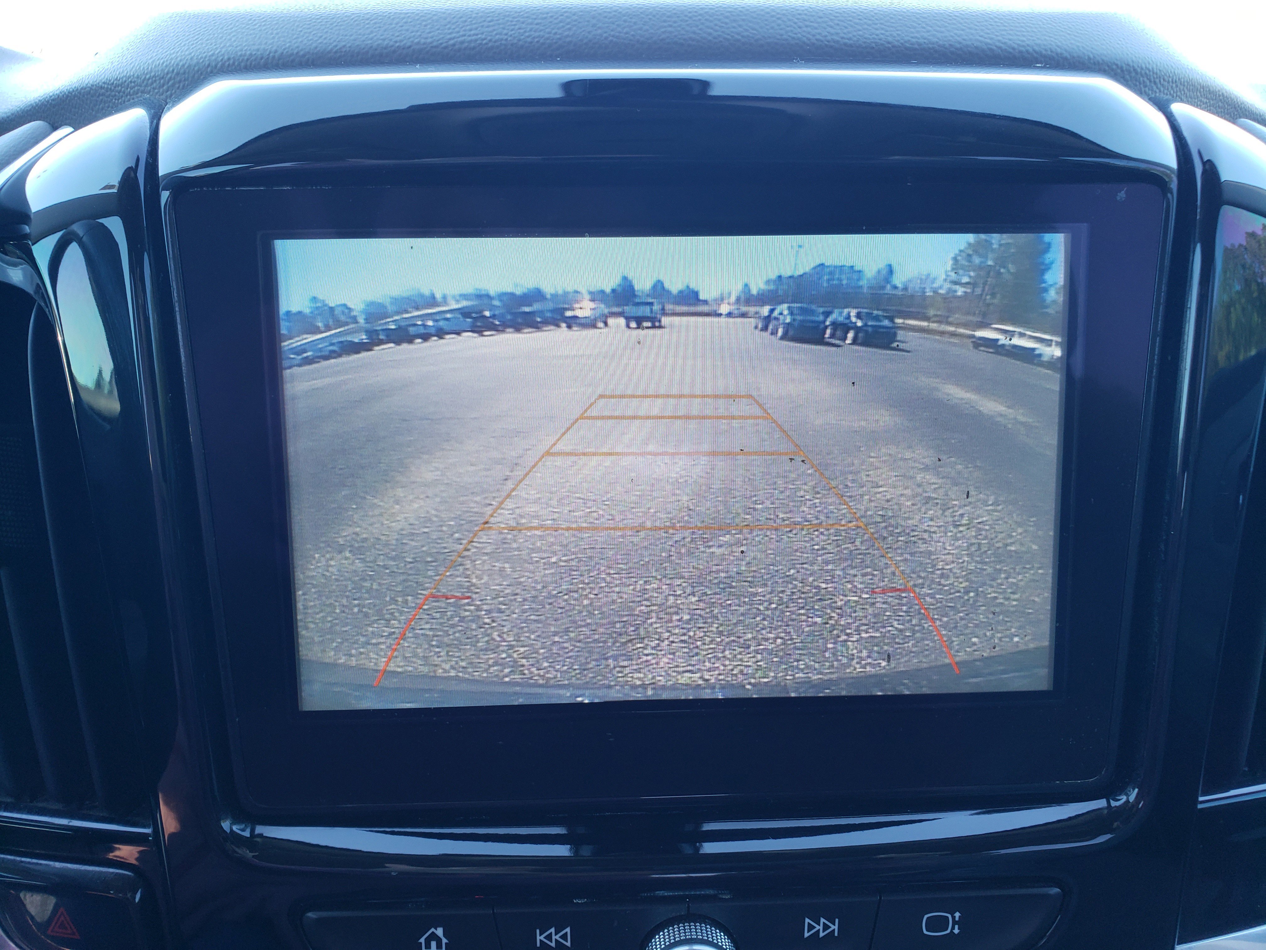 Used 2019 Chevrolet Traverse LT image 33