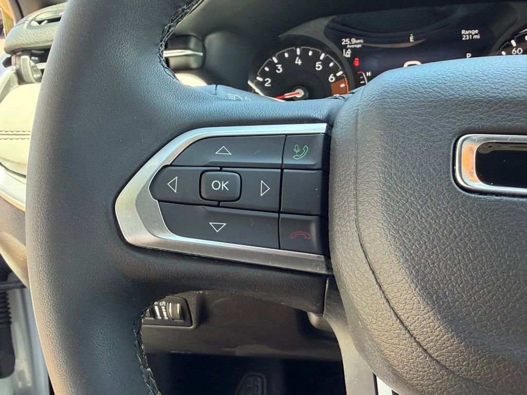 Certified 2025 Jeep Compass Limited AWD/4WD image 24