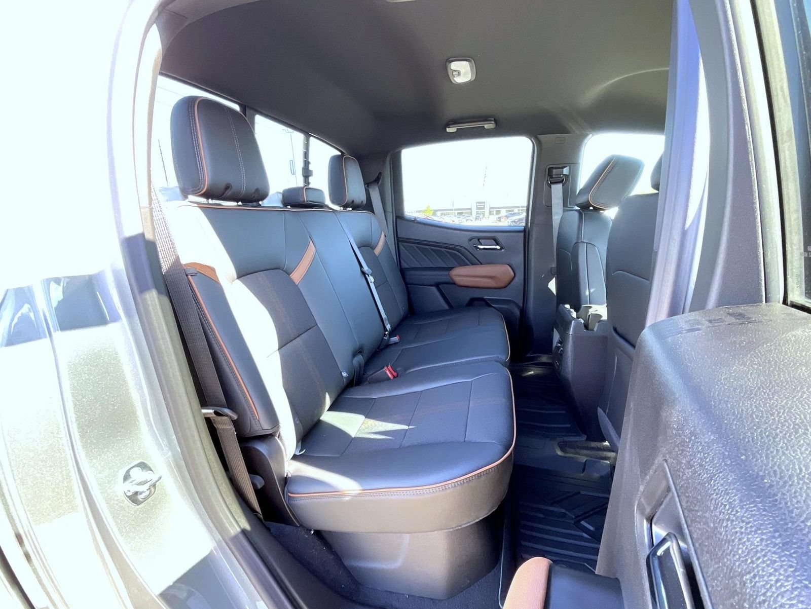New 2026 GMC Canyon AT4 w/ Nightfall Essentials Package AWD/4WD image 18