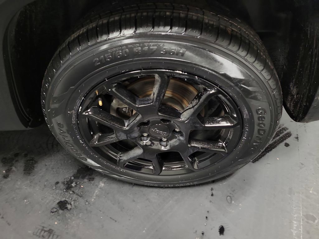 Used 2020 Jeep Renegade Altitude image 11