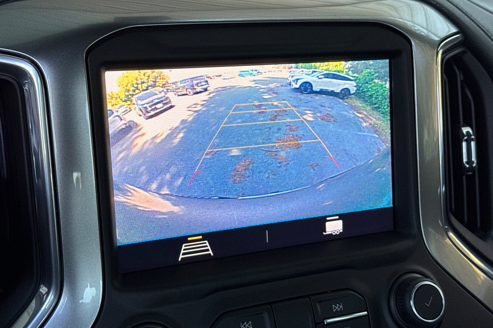 Used 2022 Chevrolet Silverado 1500 RST AWD/4WD image 18