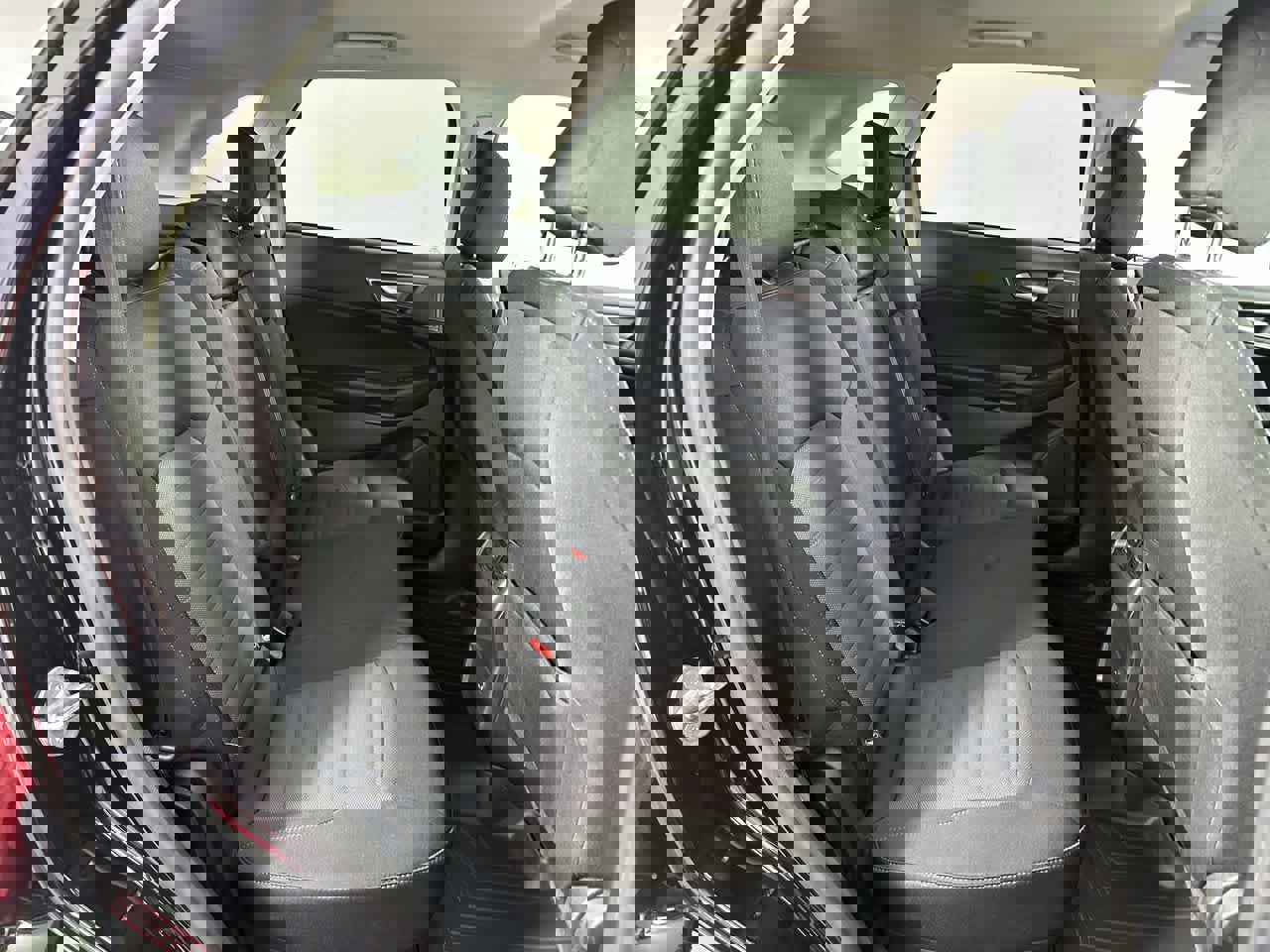 Used 2022 Ford Edge SE w/ Black Appearance Package image 20