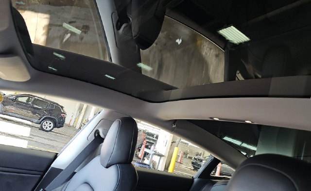 Used 2019 Tesla Model 3 Standard Range Plus RWD image 14