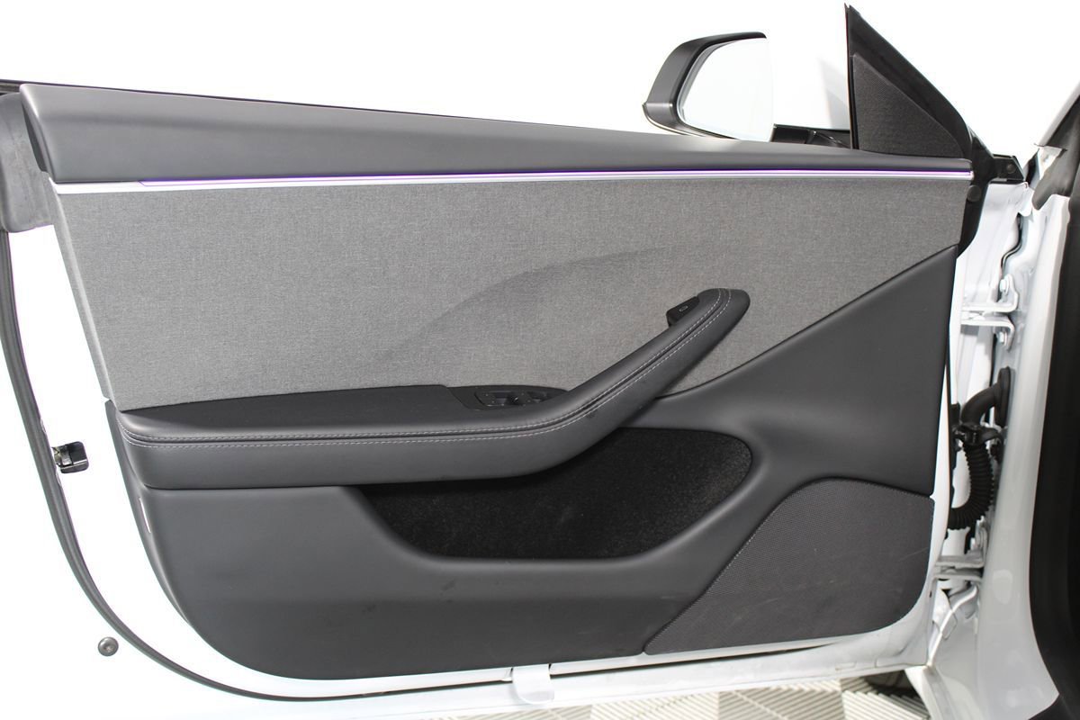 Used 2025 Tesla Model 3 Long Range RWD image 35
