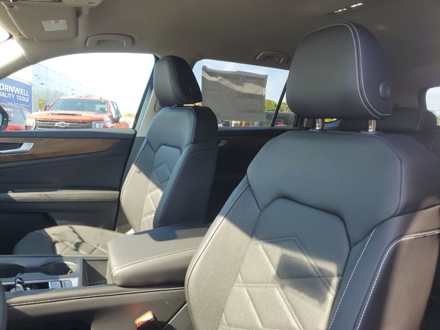 New 2026 Volkswagen Atlas SE image 10
