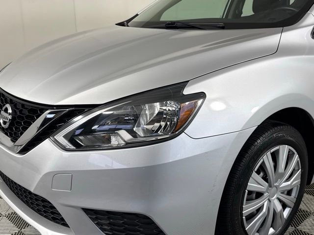 Used 2017 Nissan Sentra SV image 9