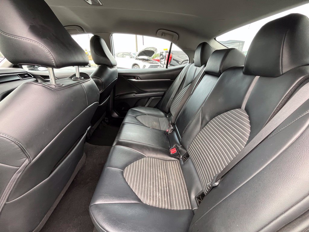 Used 2022 Toyota Camry SE FWD image 25