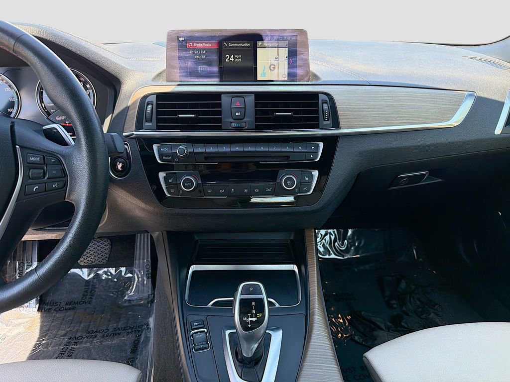 Used 2018 BMW 230i xDrive Convertible AWD/4WD image 17