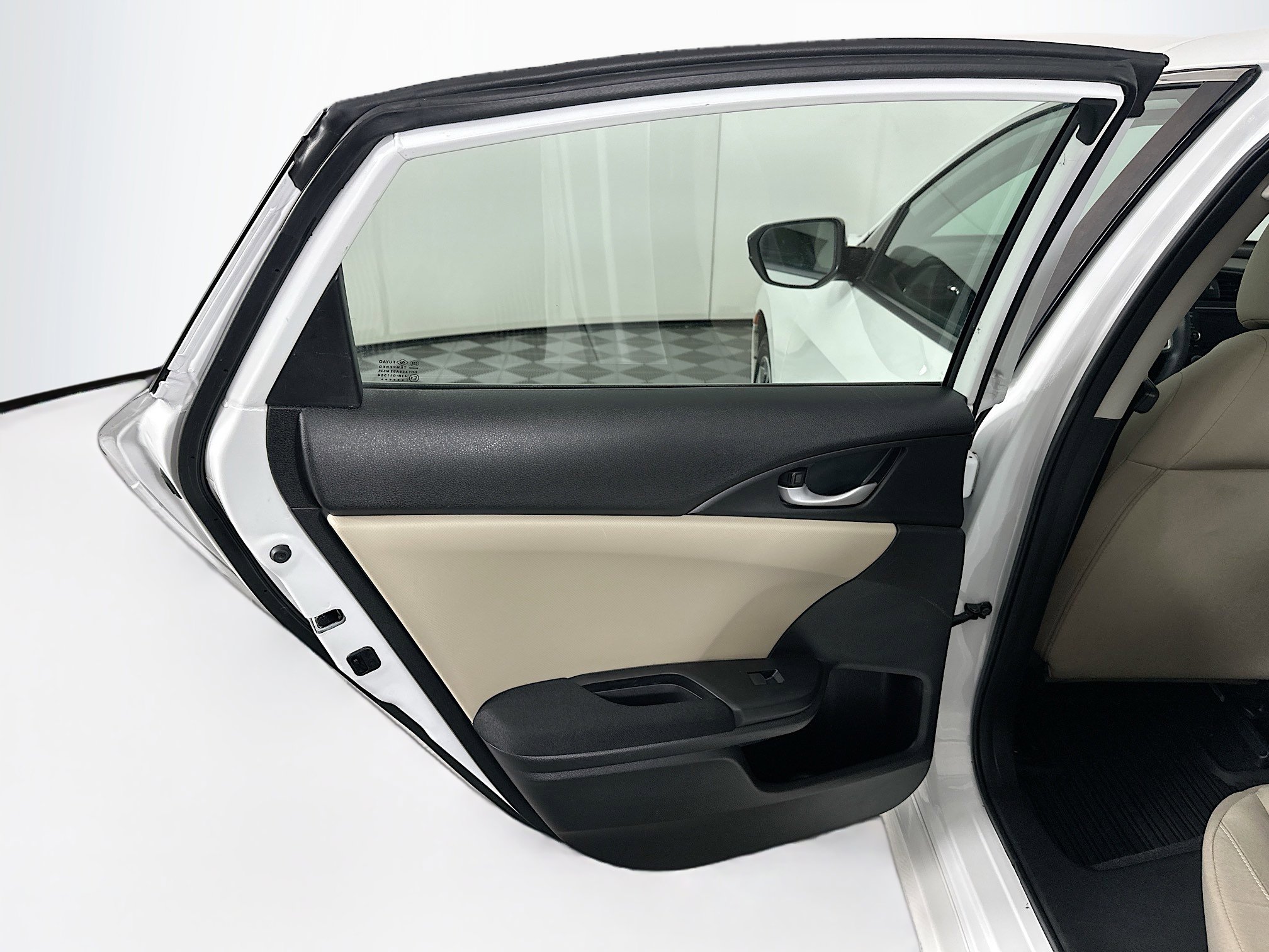 Used 2020 Honda Civic LX image 24