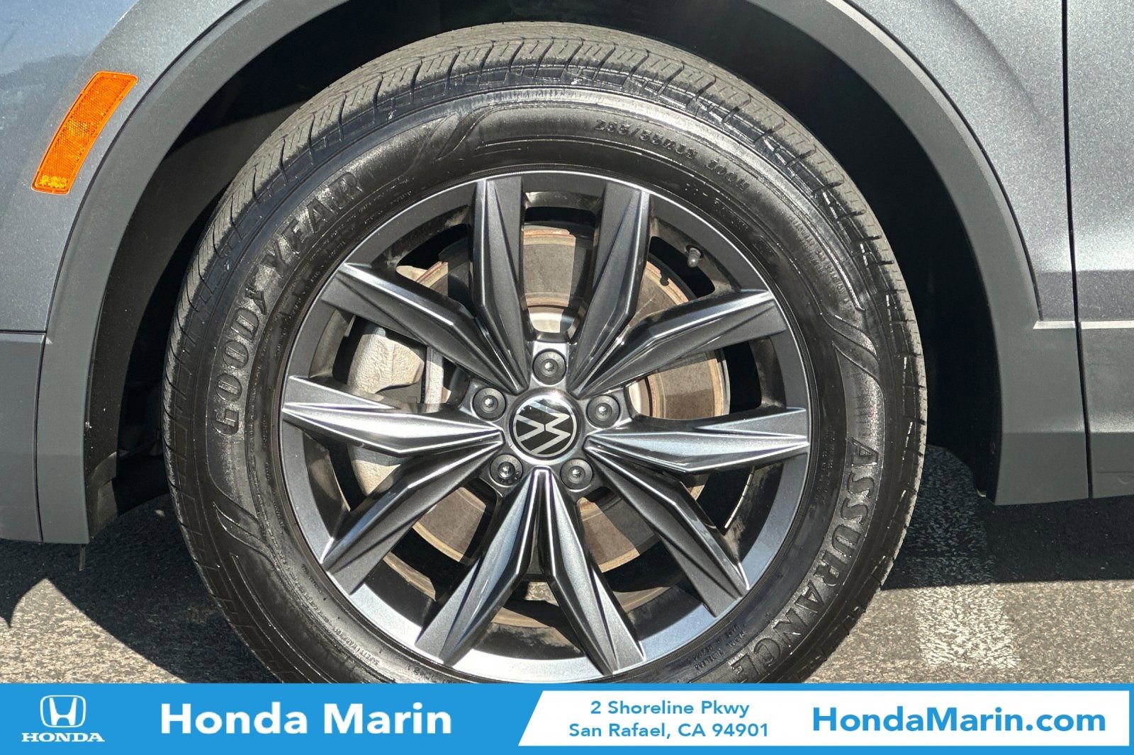 Used 2022 Volkswagen Tiguan SE image 33