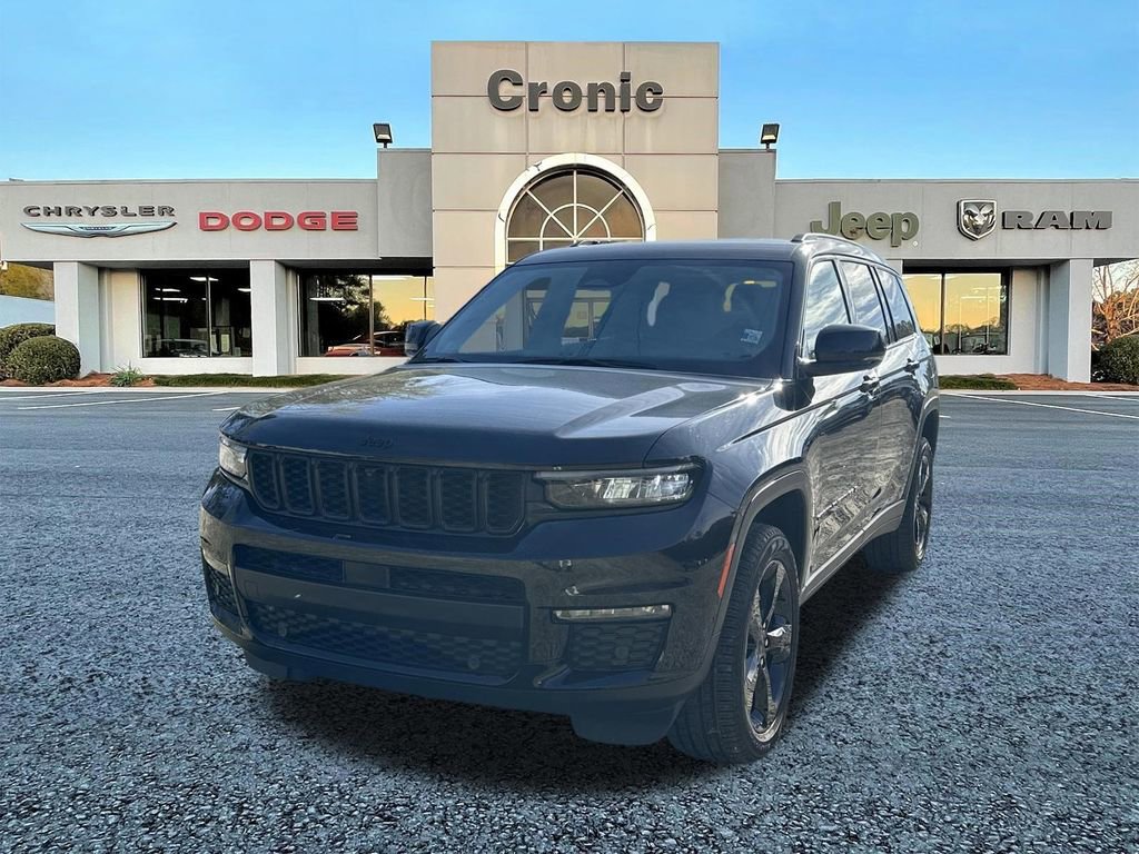 Used 2023 Jeep Grand Cherokee L Limited w/ Luxury Tech Group II image 7